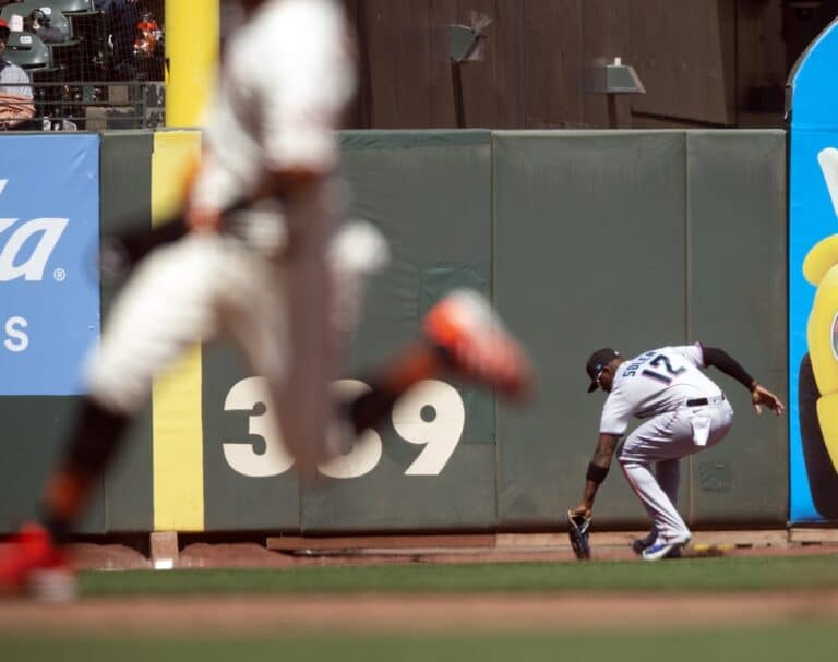 How to Watch San Francisco Giants Games All Season Long In or Out of Market: Live Streaming & TV Schedule