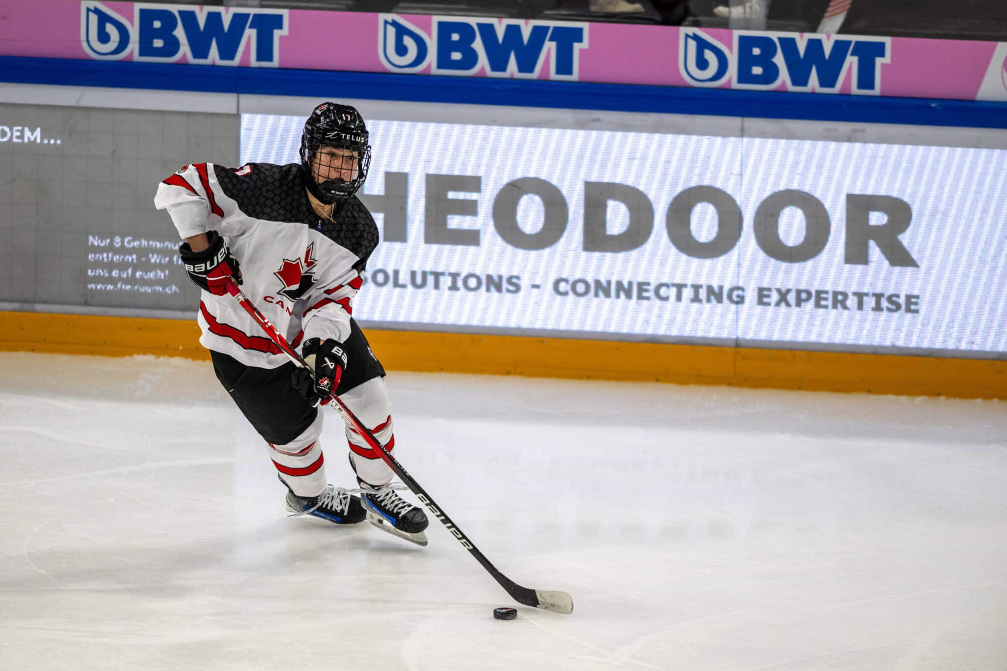 Kā skatīties Kanāda pret Latviju, 2024. gada IIHF U-18 pasaules čempionāta ceturtdaļfinālu: hokeja tiešraide, televīzijas kanāls
