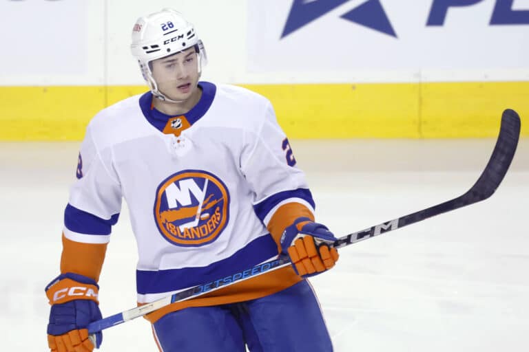 How to Watch Islanders at Devils: Stream NHL Live, TV Channel