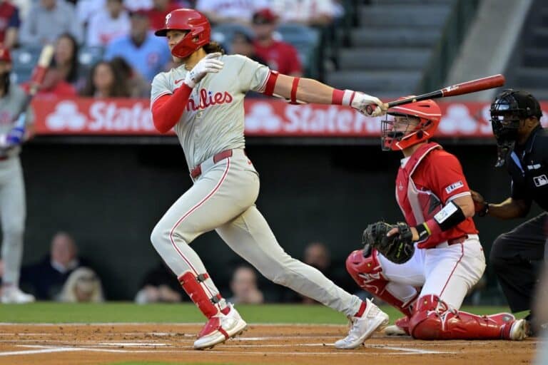 How to Watch Philadelphia Phillies vs. San Francisco Giants: Live Stream, TV Channel, Start Time – May 3
